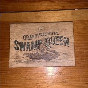 tarte swamp queen palette